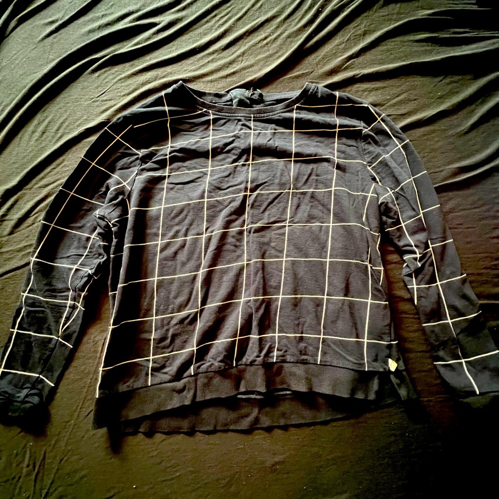 UCB Black top with square pattern United colors of Benetton